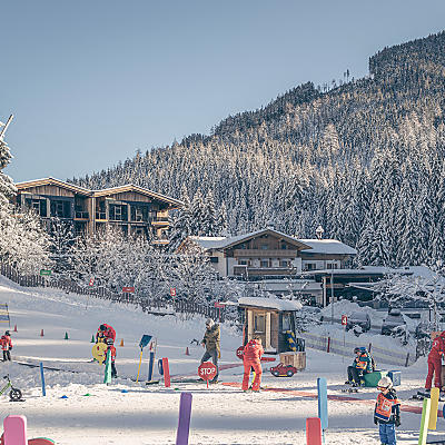 Almi's ski school in front of our hotel in Gerlos/Zillertal